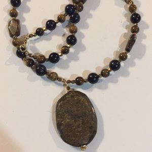 Tiger eye and stone necklace with lobster clasp